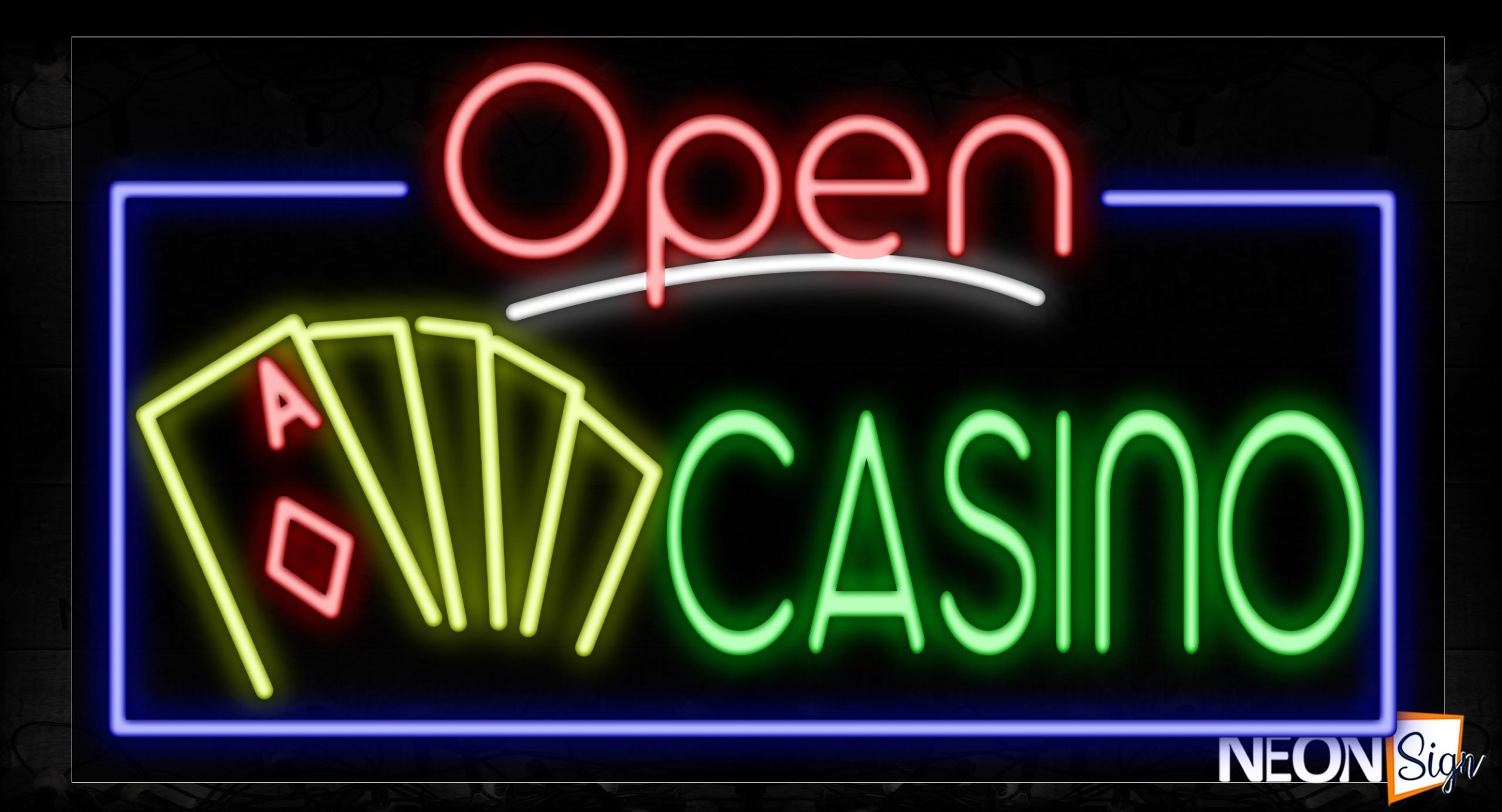 Pengguna Indonesia memainkan kasino langsung ug11play di smartphone dengan tampilan meja baccarat